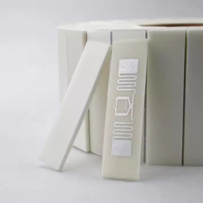 860-960mhz UHF Foam Backed Dogbone RFID Tags Wet Inlay Για σύστημα χρονολόγησης αγώνα